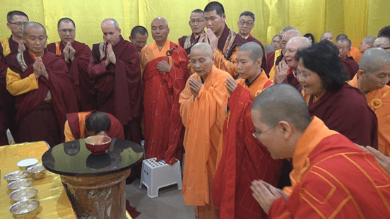 H.H.第三世多杰羌佛在人间-图片6